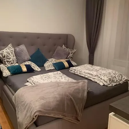 Chalou Appartement Den Burg